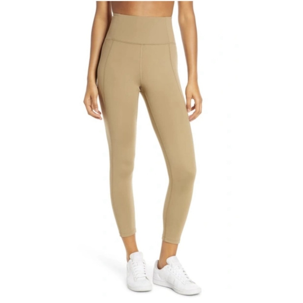 Girlfriend Collective Earth Compressive High-Rise Legging in Sand Size Medium